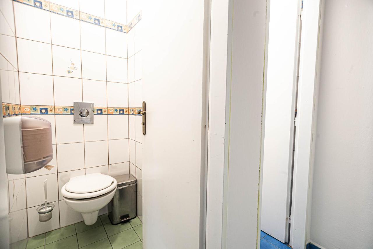 Hostel 99 Чески-Крумлов Экстерьер фото