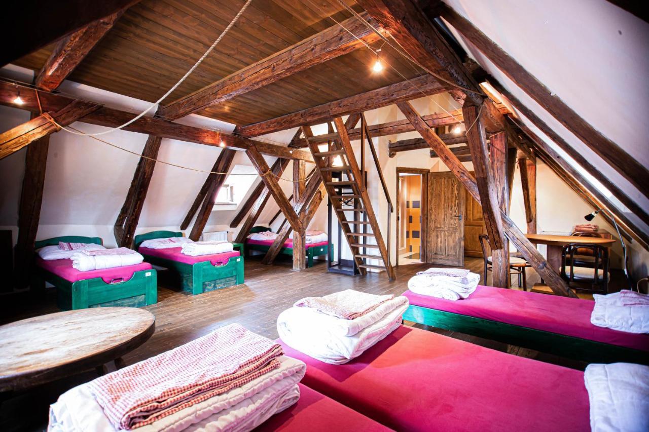 Hostel 99 Чески-Крумлов Экстерьер фото