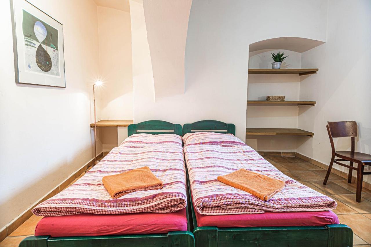 Hostel 99 Чески-Крумлов Экстерьер фото